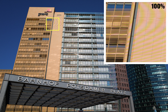 This image shows false colour as a result of aliasing.
This image shows false colour as a result of aliasing.