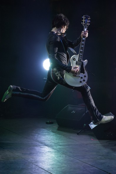 Justin Hawkins of the Darkness mid-jump at HOG Festival Justin Hawkins of the Darkness mid-jump at HOG Festival