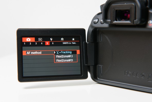 Canon EOS 80D: What Does It Offer Photographers?
Canon EOS 80D: What Does It Offer Photographers?
