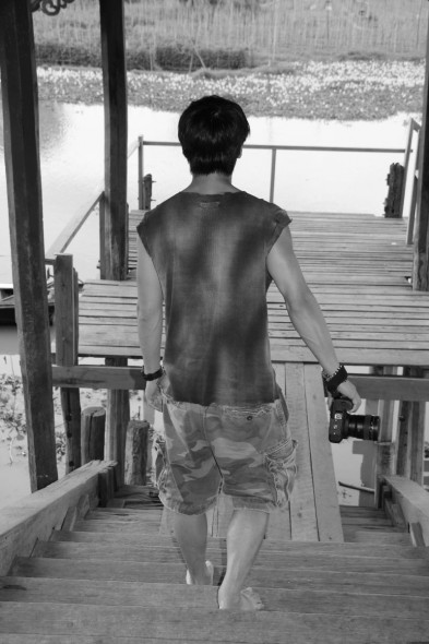 How to Travel Safely as a Photographer How to Travel Safely as a Photographer