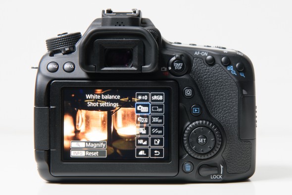 Canon EOS 80D: What Does It Offer Photographers?
Canon EOS 80D: What Does It Offer Photographers?