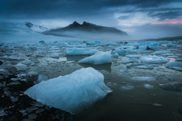Shooting Frozen Landscapes Shooting Frozen Landscapes