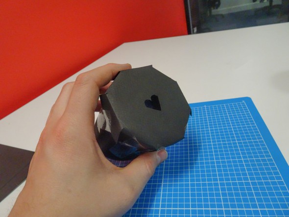 Make a DIY Filter for Heart-Shaped Bokeh Make a DIY Filter for Heart-Shaped Bokeh