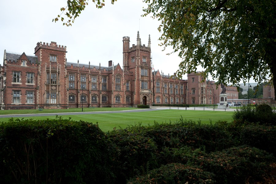 A Photographer’s Guide to Belfast A Photographer’s Guide to Belfast
