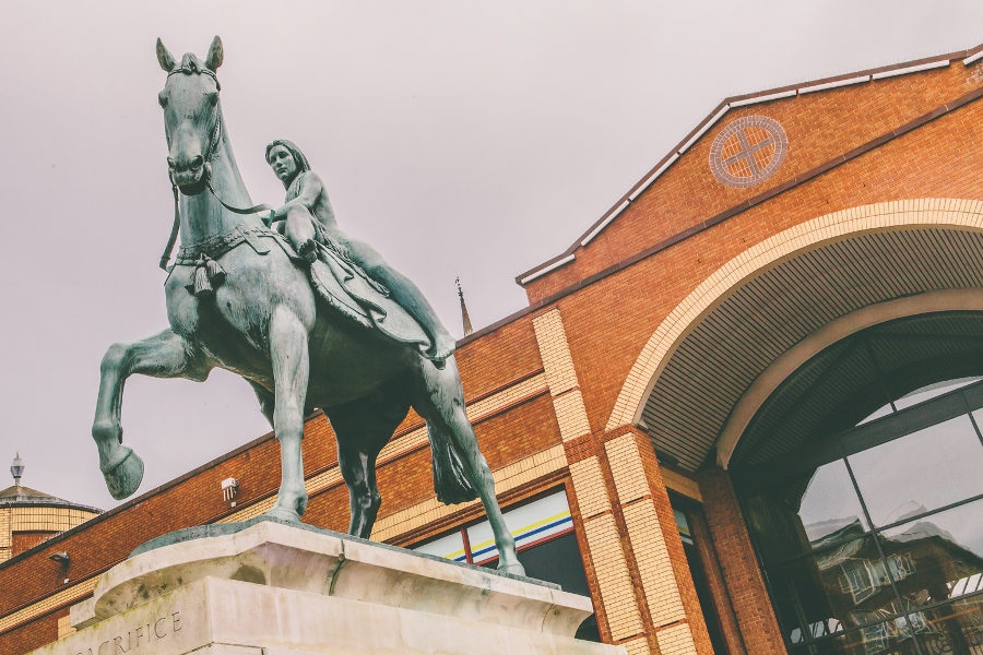 A Photographer’s Guide to Coventry A Photographer’s Guide to Coventry