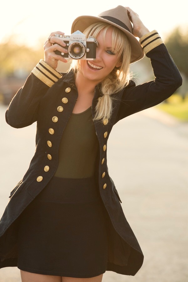 An insight into the successful career of commercial fashion photographer Dixie Dixon, and why she’ll always consider herself a student of photography An insight into the successful career of commercial fashion photographer Dixie Dixon, and why she’ll always consider herself a student of photography