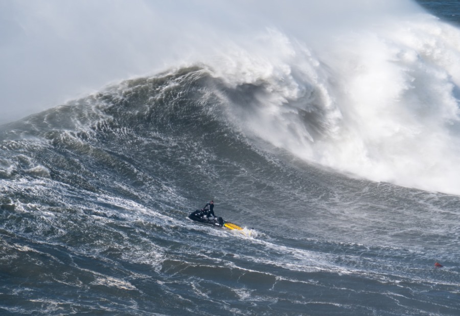 Behind The Shoot: Filming Big Wave Surfers with the LUMIX GH5 Behind The Shoot: Filming Big Wave Surfers with the LUMIX GH5