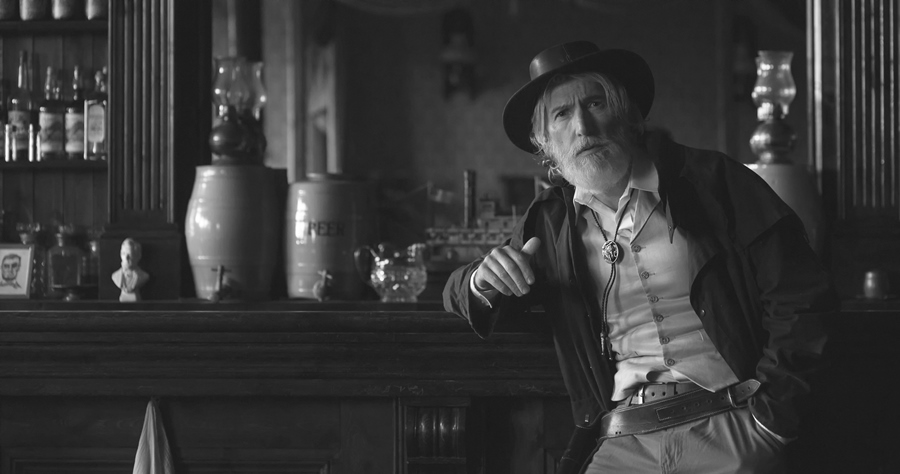 Lights, Camera, Action! An Interview with On-Set Film Photographer Rob Youngson Lights, Camera, Action! An Interview with On-Set Film Photographer Rob Youngson
