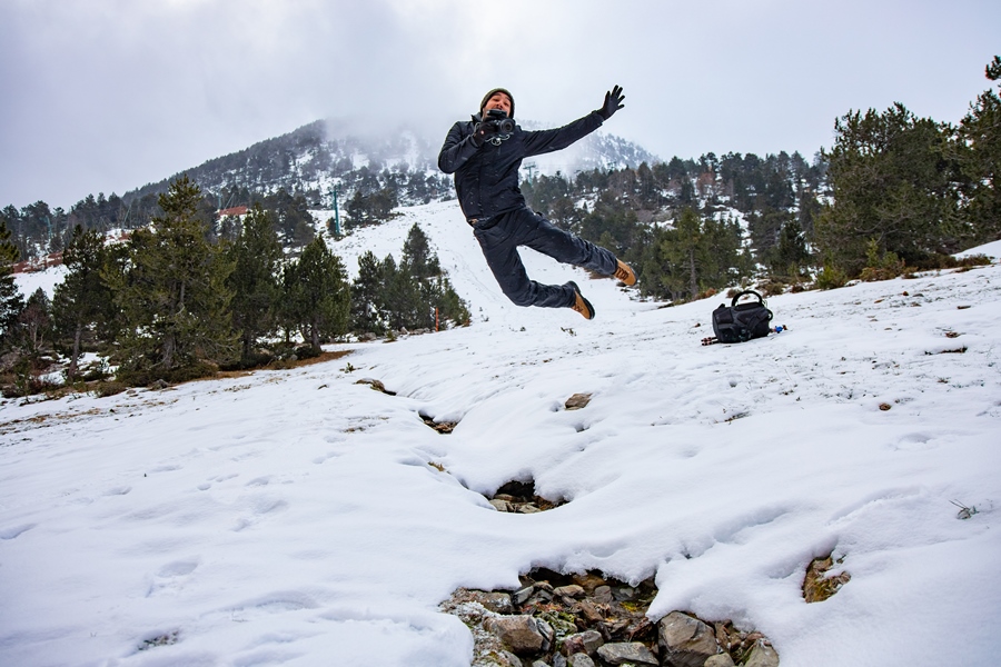 Filming with the Canon EOS R | Mountain Field Test Filming with the Canon EOS R | Mountain Field Test