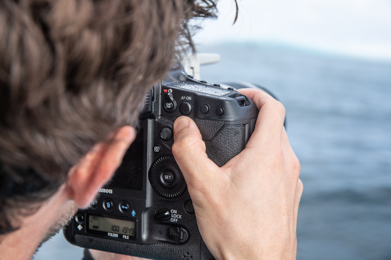 Canon EOS 1DX Mark III Canon EOS 1DX Mark III