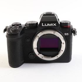 USED Panasonic Lumix S5 Digital Camera Body